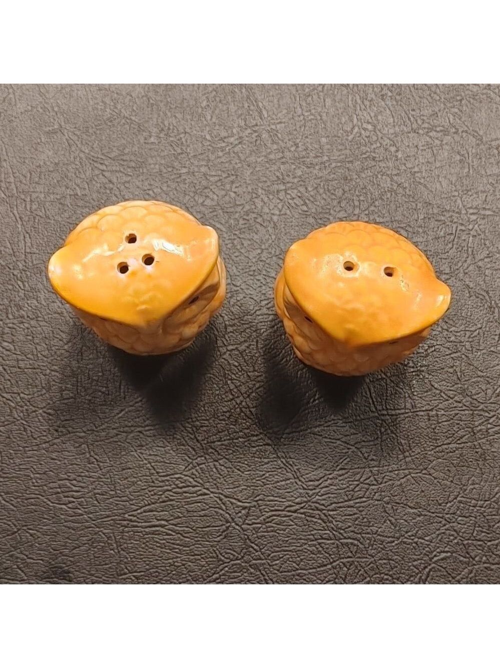 Ceramic Owl Salt and Pepper Shakers - Picture 5 of 8